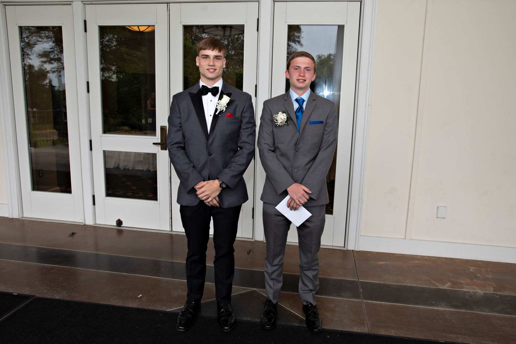 060819_gal_barnegatProm